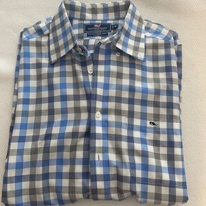Vineyard vines slim fit tucker shirt